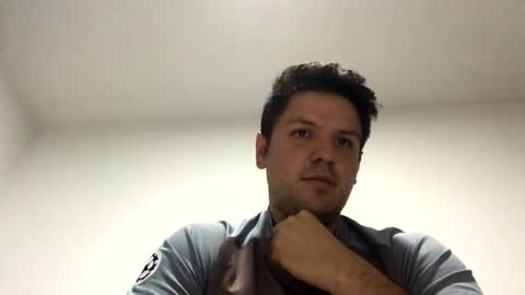 Snapshot of cristopher3042 chatting on 12/13/24, 01:04 cristopher3042 online show from 12/13/24, 01:04