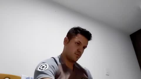 Snapshot of cristopher3042 chatting on 01/03/25, 02:32 cristopher3042 online show from 01/03/25, 02:32