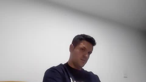 Snapshot of cristopher3042 chatting on 01/04/25, 12:05 cristopher3042 online show from 01/04/25, 12:05