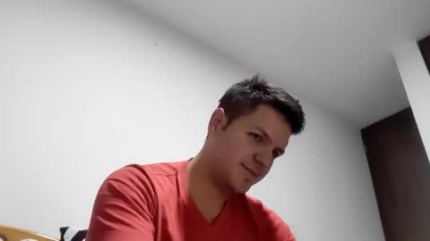 Snapshot of cristopher3042 chatting on 01/14/25, 02:40 cristopher3042 online show from 01/14/25, 02:40