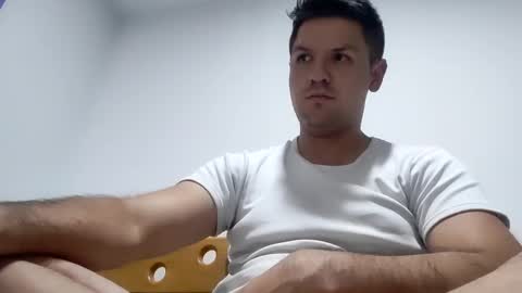 Snapshot of cristopher3042 chatting on 02/07/25, 06:56 cristopher3042 online show from 02/07/25, 06:56