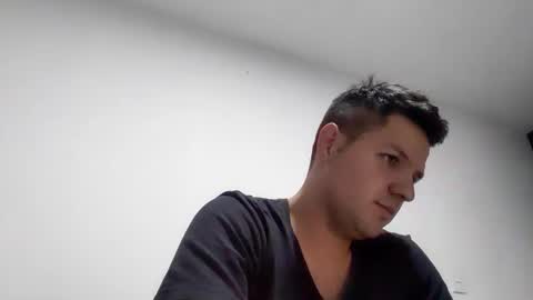 Snapshot of cristopher3042 chatting on 02/08/25, 02:04 cristopher3042 online show from 02/08/25, 02:04