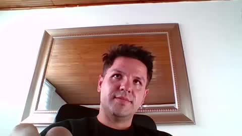 Snapshot of cristopher3042 chatting on 09/25/25, 10:02 cristopher3042 online show from 09/25/25, 10:02