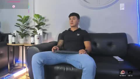Cristopher online show from 06/02/26, 01:35