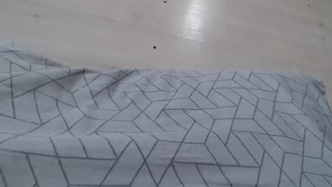 cristynaa36 online show from 10/30/25, 12:17