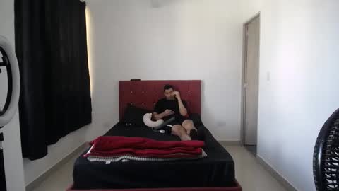 crisyoha4020 online show from 11/23/25, 01:33