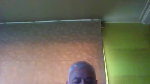crmperez online show from 12/04/24, 08:51