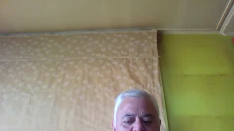 crmperez online show from 12/24/24, 09:55