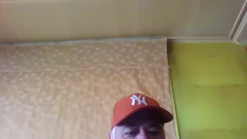 crmperez online show from 12/25/24, 08:28