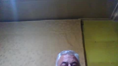 crmperez online show from 01/15/25, 05:08
