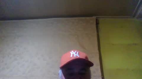 crmperez online show from 01/27/25, 01:05