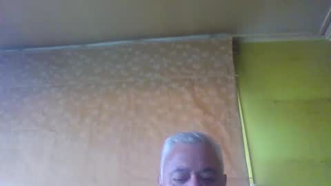 crmperez online show from 02/04/25, 08:38