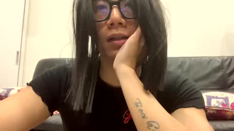 Anna online show from 11/22/25, 10:25