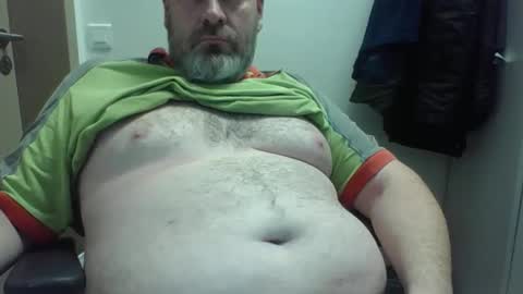 Snapshot of crouch1 chatting on 11/07/25, 08:36 Crouch1 online show from 11/07/25, 08:36