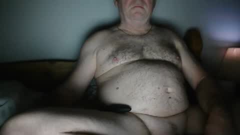 Crowbarbi online show from 01/31/25, 11:46