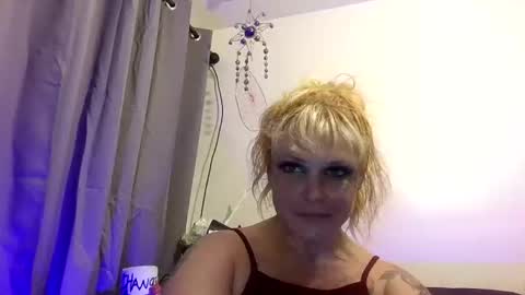 crowsraven666 online show from 11/16/25, 12:33