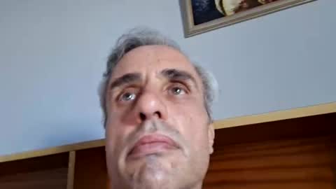 Crucut online show from 12/03/24, 02:27