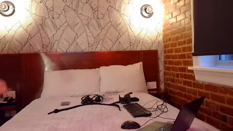 CruellaCuck online show from 12/08/24, 12:51