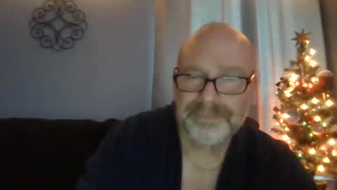 fun guy online show from 12/31/24, 09:28