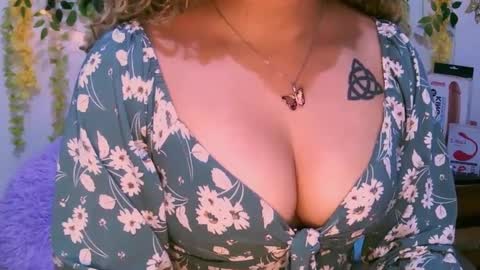 crysrus online show from 09/21/25, 12:12