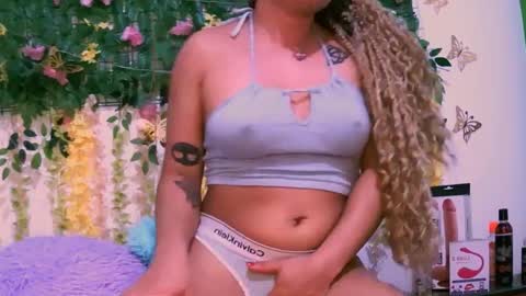 crysrus online show from 10/04/25, 02:09