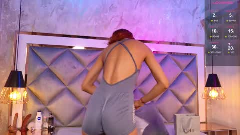 crystal_gilton online show from 12/14/25, 07:07