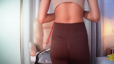 crystal_gilton online show from 05/15/26, 07:10