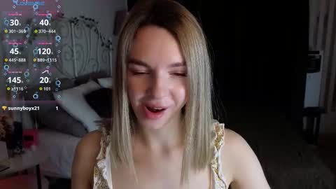 Snapshot of crystal_hanna chatting on 12/14/25, 03:12 crystal_hanna online show from 12/14/25, 03:12