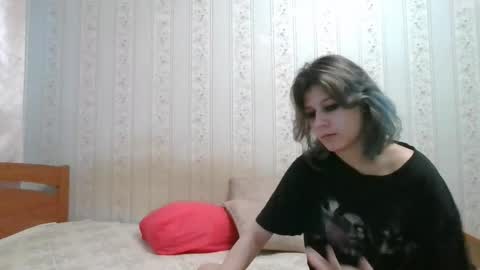 Crystal and Marcl online show from 12/05/24, 11:49