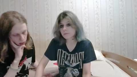 Crystal and Marcl online show from 12/07/24, 05:15