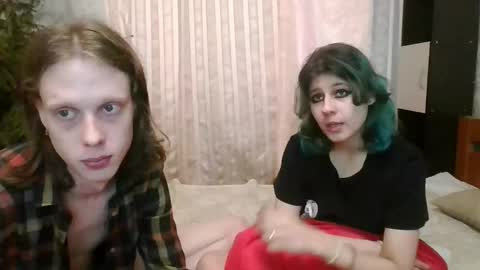 Crystal and Marcl online show from 01/17/25, 09:39