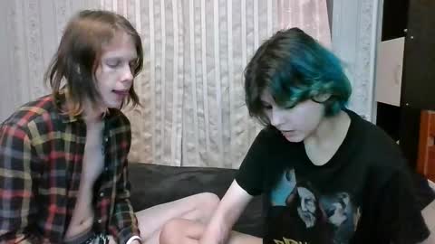 Crystal and Marcl online show from 02/02/25, 02:38