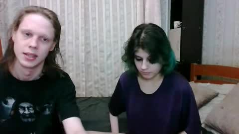 Crystal and Marcl online show from 03/11/25, 09:37