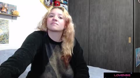 Crystal shadow online show from 11/30/25, 01:09