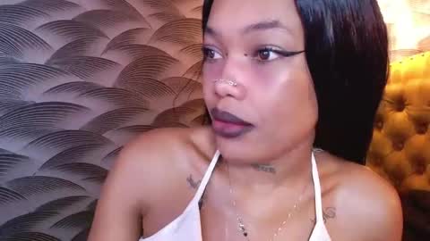 Crystal online show from 10/23/25, 10:41