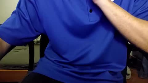 Snapshot of crystalbvy1 chatting on 10/20/25, 12:33 crystalbvy1 online show from 10/20/25, 12:33