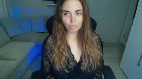 crystalemily online show from 07/13/26, 07:16