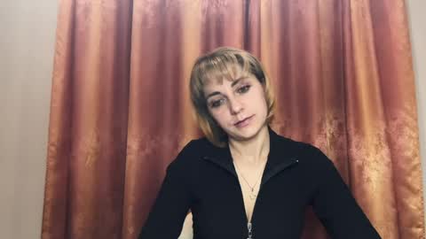 Snapshot of crystalfever_ chatting on 05/14/26, 07:31 Mary online show from 05/14/26, 07:31