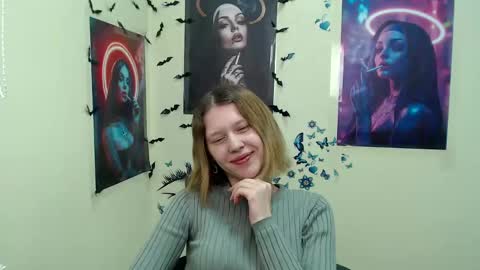 Stella online show from 03/09/25, 10:30