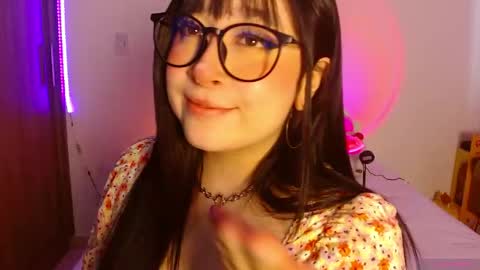 Olivia  online show from 04/29/26, 12:09