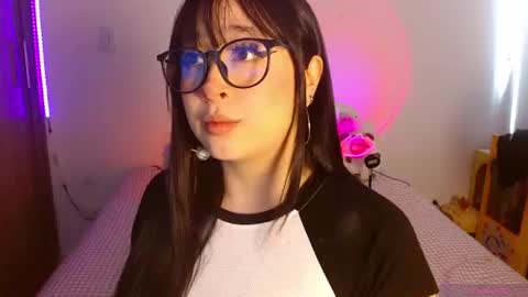 Olivia  online show from 06/11/26, 01:42