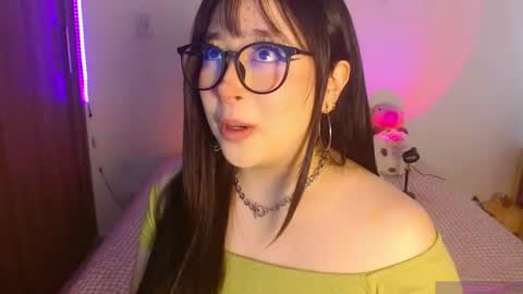 Olivia  online show from 07/18/26, 01:37