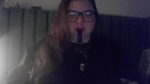 Snapshot of crystalizzzee chatting on 02/23/25, 06:49 Herekittykitty69 online show from 02/23/25, 06:49