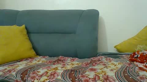 Snapshot of crystallgem chatting on 01/14/26, 01:06 crystallgem online show from 01/14/26, 01:06