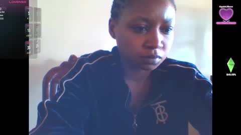 Snapshot of crystallgem chatting on 05/09/26, 08:30 crystallgem online show from 05/09/26, 08:30