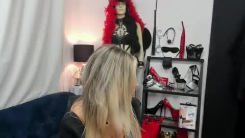 CrystalHotty online show from 09/16/25, 04:24