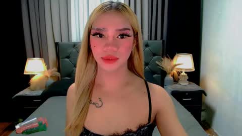 bea takashi  online show from 05/11/26, 03:07