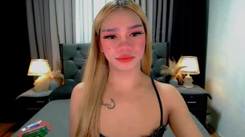 bea takashi  online show from 05/14/26, 09:49