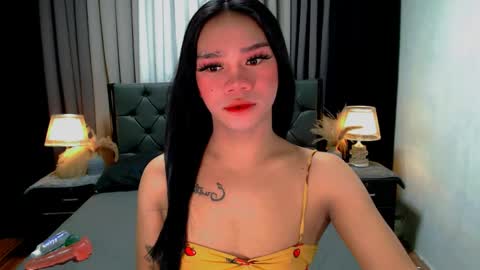 bea takashi  online show from 05/26/26, 09:16