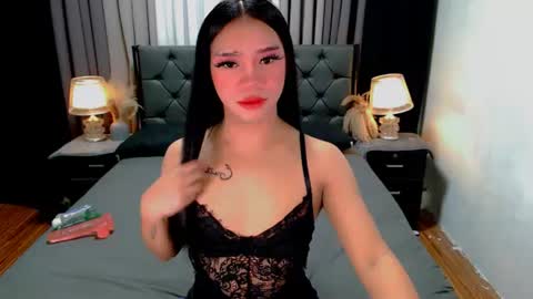 bea takashi  online show from 06/11/26, 09:29